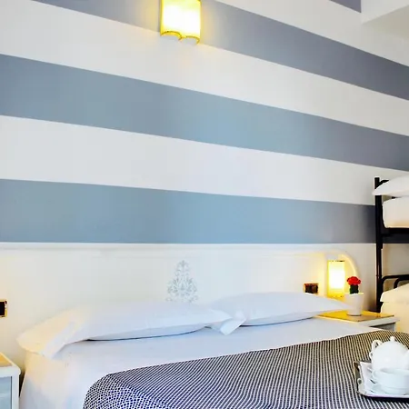 日光酒店 酒店 4*