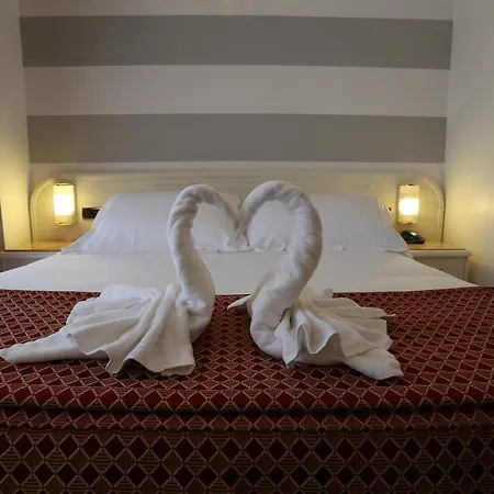 日光酒店 4* 里米尼