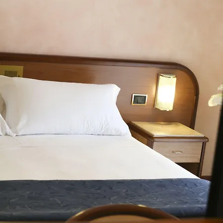 Du Soleil Szálloda 4*
