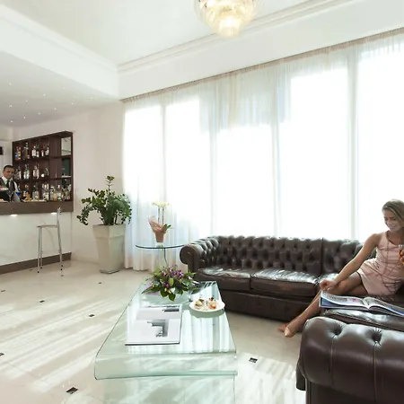 Du Soleil Ξενοδοχείο