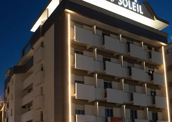 ホテル Du Soleil 4*